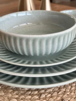 VIAMAJA Porcelæn Og Stentøj|Skåle Og Tallerkener<Skål VIGA strib stentøj - Mint flere størrelser