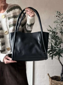 VIAMAJA Læder Tasker|Håndtasker<Skuldertaske black