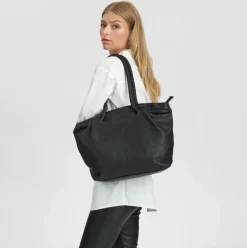 VIAMAJA Skuldertasker|Shoppere<Skuldertaske med smuk fletrem - Black