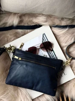 VIAMAJA Clutch|Cross Body<Smuk læder clutch - LADY Midnight Blue