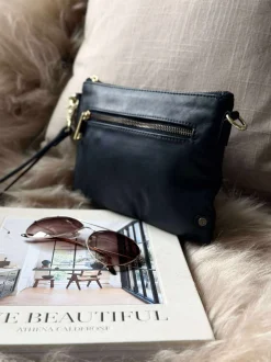 VIAMAJA Clutch|Cross Body<Smuk læder clutch - LADY Midnight Blue