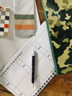 VIAMAJA Kontorartikler<Sæt med notesbøger og taske - Army