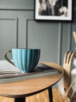 VIAMAJA Krus, Kopper Og Glas|Porcelæn Og Stentøj<Tekop med guld hank – Blå