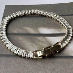 VIAMAJA Armbånd<Tennisarmbånd Thelma med zirkoner - guldbelagt