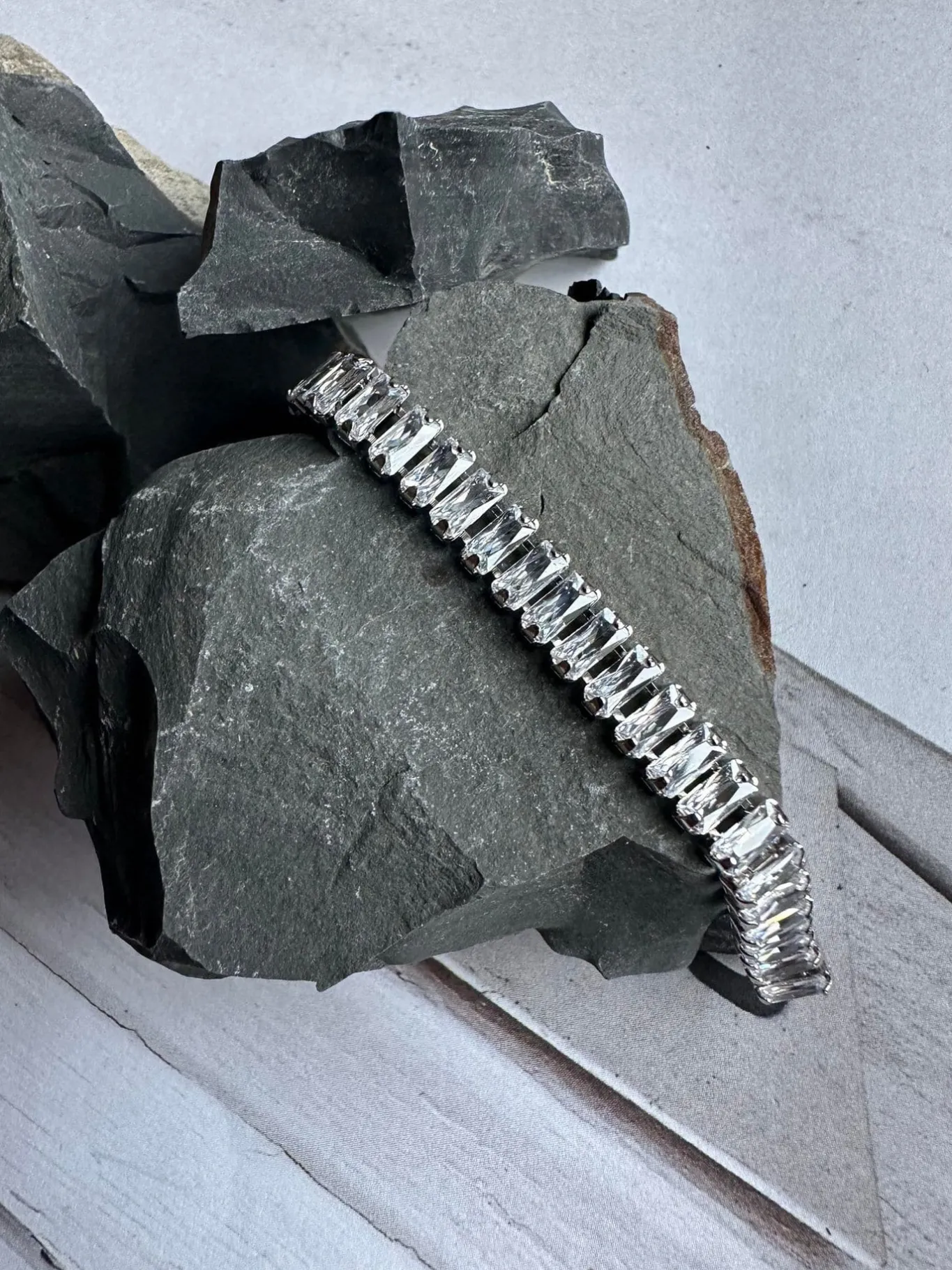 VIAMAJA Armbånd<Tennisarmbånd Thelma med zirkoner - rhodium belagt