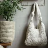 VIAMAJA Skuldertasker|Shoppere<Trend Shopper - Off white
