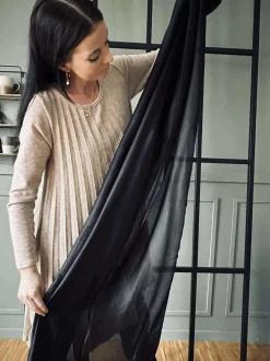 VIAMAJA Tørklæder<Tørklæde Silky Black