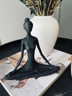 VIAMAJA Interiør|Pynte Genstande<YOGA - Black Lady No.4