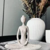 VIAMAJA Interiør|Pynte Genstande<YOGA - Small white Lady